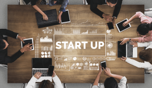 découvrez des astuces essentielles pour lancer votre start-up avec succès, de l'idée à la mise en marché.